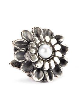 trollbeads kraal novemberchrysant TAGBE-00037 zilver parel
